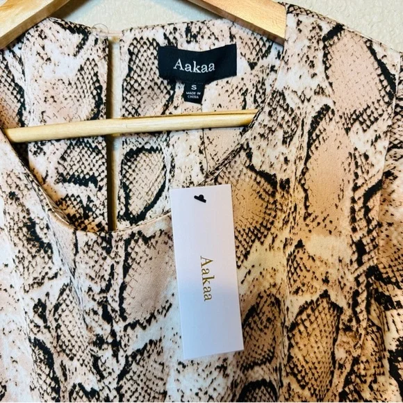 Aakaa Snake Skin Printed Mini Wrap Dress With a Tie Waist Size Small - Picture 6 of 6